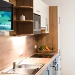 Gaestehaus Erika - By Mynests بيت ضيافة سخلادميخ
