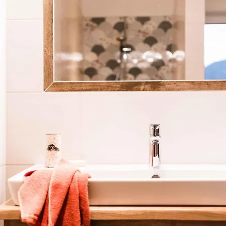 Gaestehaus Erika - By Mynests Pensión 4*