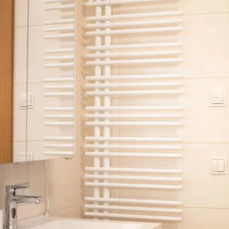 Gaestehaus Erika - By Mynests Pensión 4*