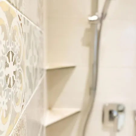 Gaestehaus Erika - By Mynests ゲストハウス 4*