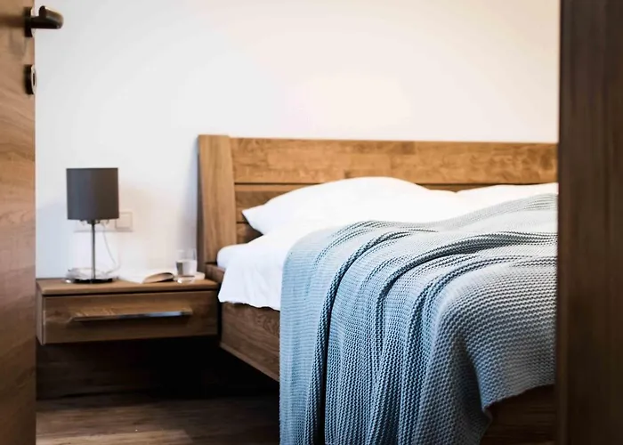 Gaestehaus Erika - By Mynests Casa de hóspedes Schladming