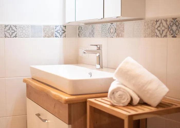 Gaestehaus Erika - By Mynests 4* שלאדמינג